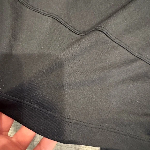 Elegant Black Skirt with Leggings - Picture 4 of 5